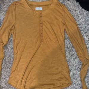 Maurice’s long sleeve button up shirt